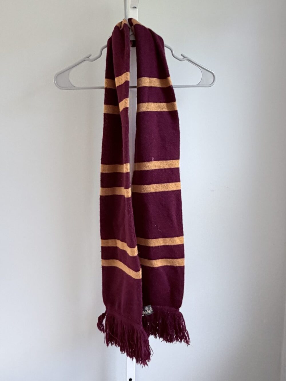 Harry Potter Gryffindor Burgundy Gold Striped Fringe Knit Scarf